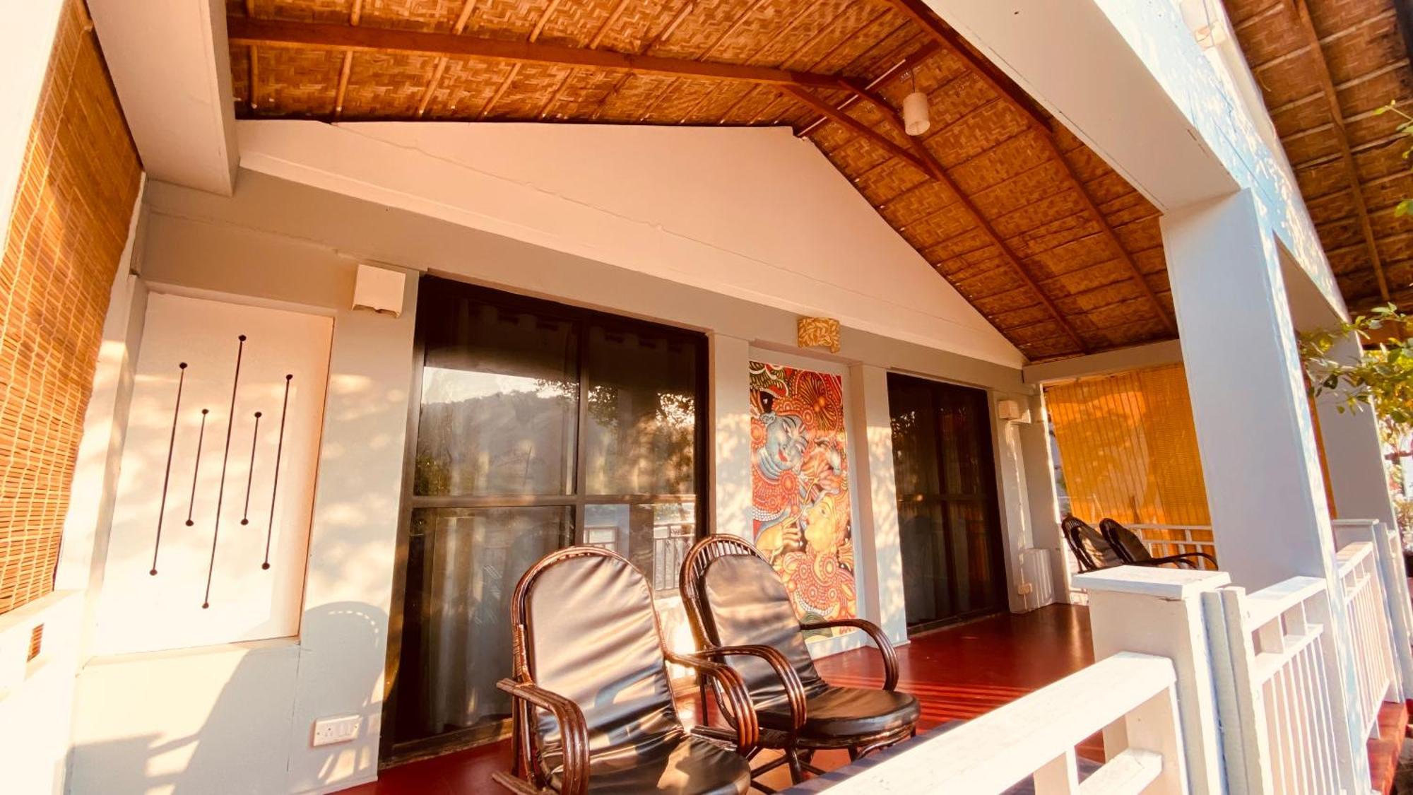 Feather Touch And 3* Palolem